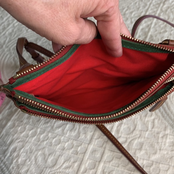 Dooney Bourke cross body - Picture 8 of 12